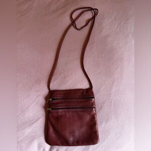 Women's Maple vintage Crossbody Bag - Sleek Leather Shoulder Bag